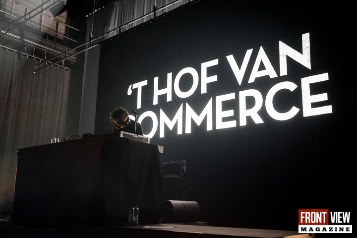 t' Hof Van Commerce - 1