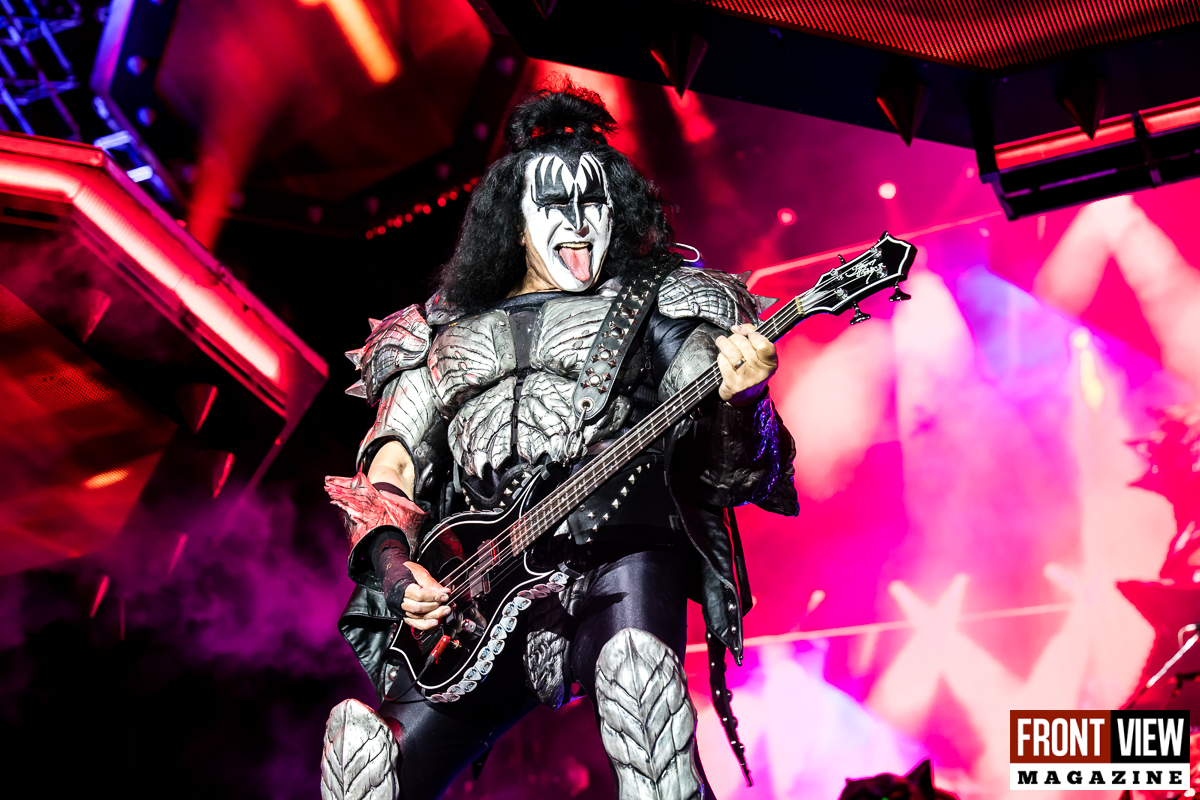 KISS - End of the Road World Tour - 1