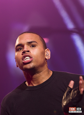 Chris Brown - 32