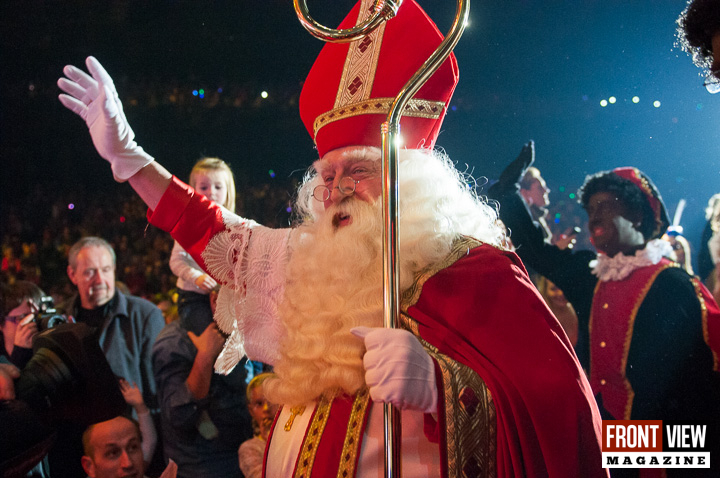 De grote Sinterklaasshow 2013 - 100