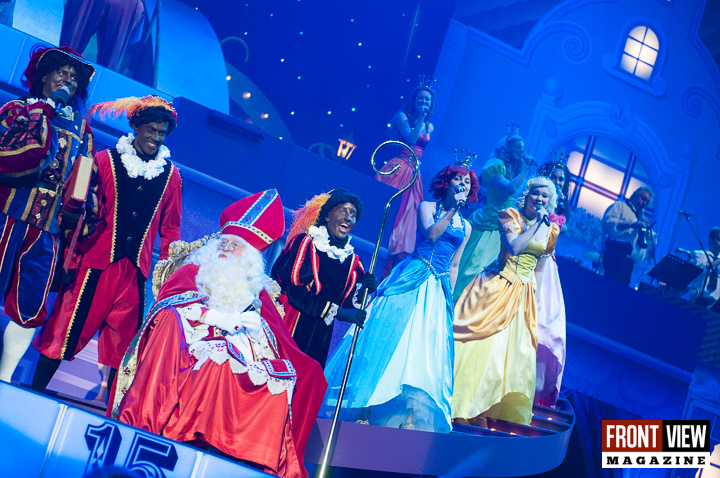 De grote Sinterklaasshow 2013 - 140